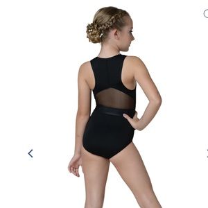 Danznmotion Kinsley Zip front leotard in black, size 6-7